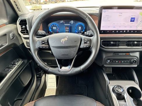Used 2025 Ford Bronco Sport Outer Banks w/ Outer Banks Tech Package+ AWD/4WD image 15