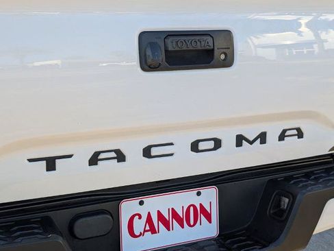 Used 2021 Toyota Tacoma SR w/ SR Convenience Package RWD image 5