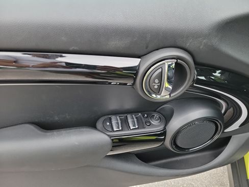 Certified 2023 MINI Cooper S FWD image 17