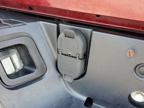 Certified 2017 RAM 1500 Big Horn AWD/4WD image 24