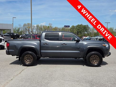 Used 2023 Toyota Tacoma 4x4 Double Cab w/ Trail Edition image 6