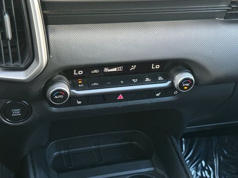 Used 2024 MAZDA CX-50 AWD 2.5 S w/ Preferred Package image 22