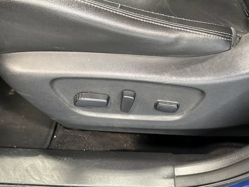 Used 2018 Nissan Rogue SL w/ Premium Package AWD/4WD image 28