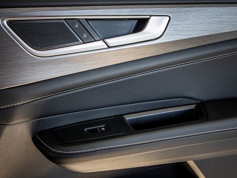 New 2026 Volkswagen Atlas Cross Sport SE image 44