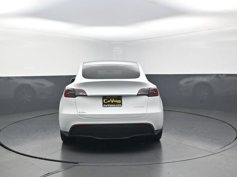 Used 2021 Tesla Model Y Long Range AWD/4WD image 2