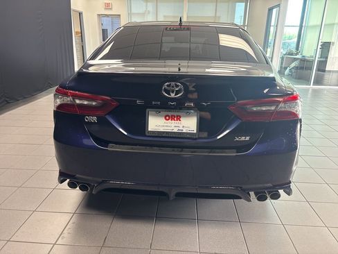 Used 2021 Toyota Camry XSE FWD image 4