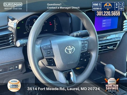 Used 2025 Toyota Camry LE image 9