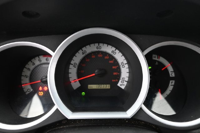 Used 2012 Toyota Tacoma 4x4 Double Cab w/ TRD Sport Pkg image 14