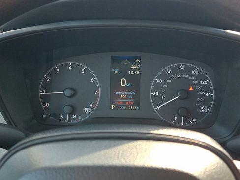Used 2025 Toyota Corolla LE w/ LE Premium Package FWD image 19