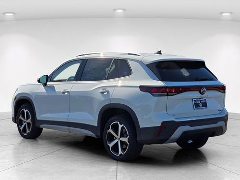 New 2026 Volkswagen Tiguan SE AWD/4WD image 3