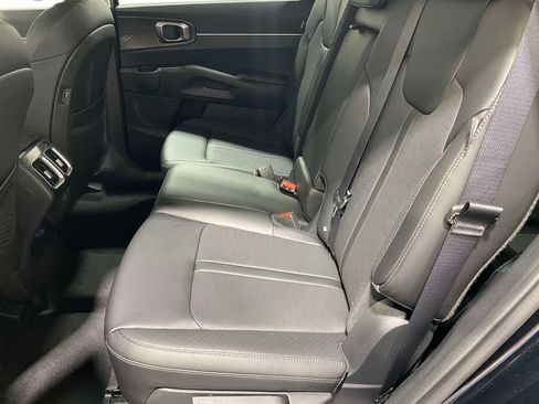 New 2026 Kia Sorento S AWD/4WD image 11