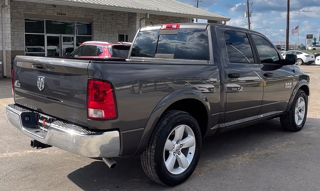 Used 2015 RAM 1500 Outdoorsman RWD image 4