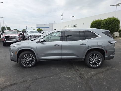 New 2026 Buick Enclave Avenir w/ Super Cruise Package AWD/4WD image 23