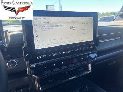 Used 2025 GMC Hummer EV 3X w/ Extreme Off-Road Package AWD/4WD image 19