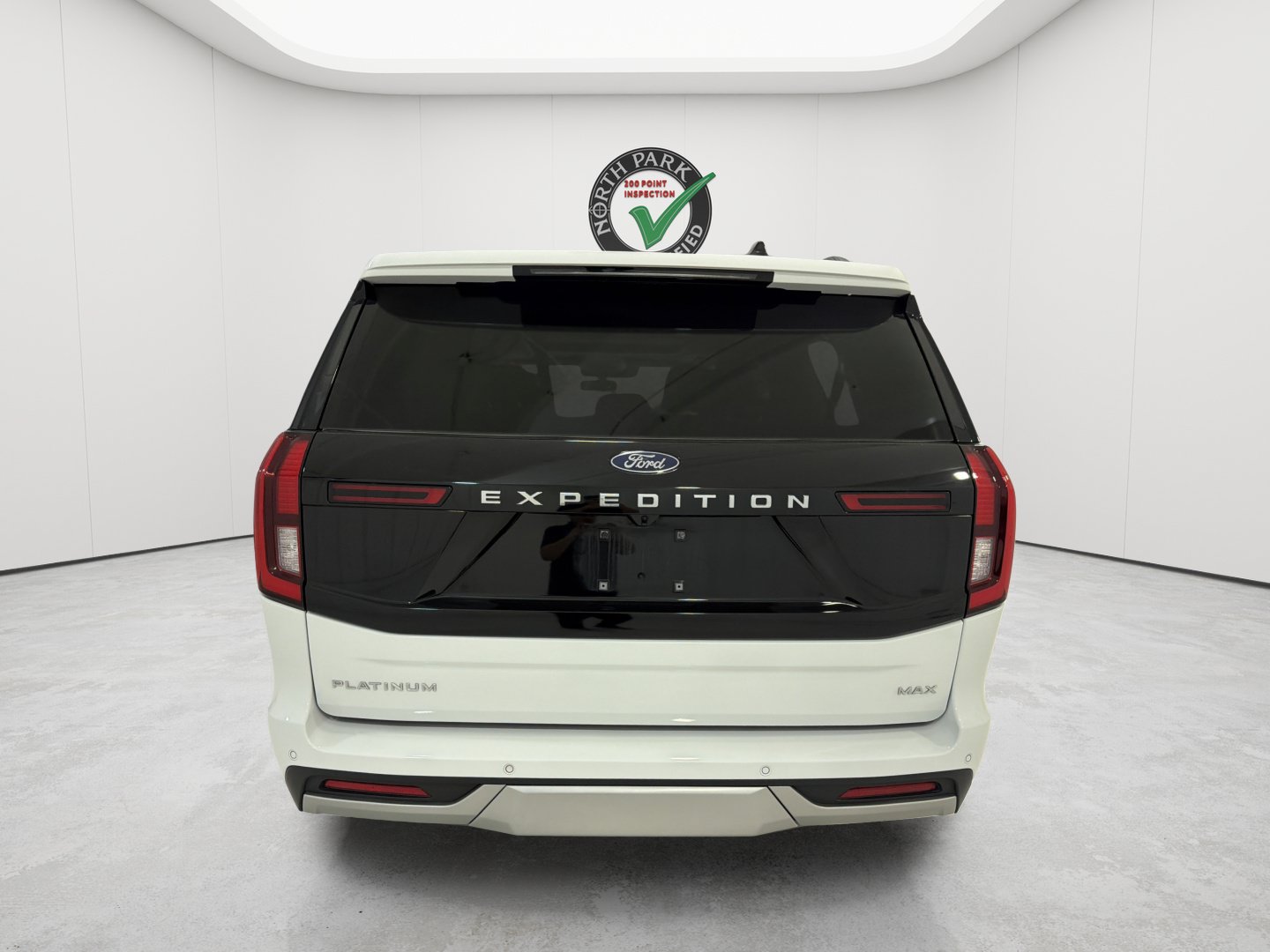 Used 2026 Ford Expedition Max Platinum AWD/4WD image 8