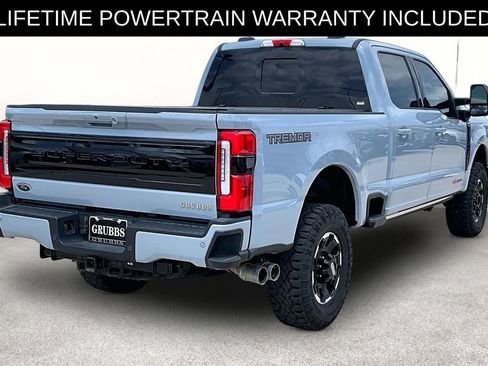 Used 2025 Ford F250 Platinum w/ Tremor Off-Road Package AWD/4WD image 2