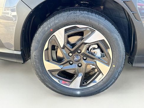 New 2026 Subaru Crosstrek 2.5i Limited w/ Crosstrek Mirror Package AWD/4WD image 38