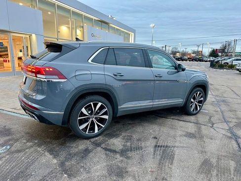 New 2026 Volkswagen Atlas Cross Sport SEL Premium R-Line AWD/4WD image 7