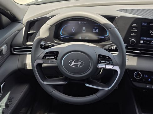 Certified 2026 Hyundai Elantra Sport FWD image 26