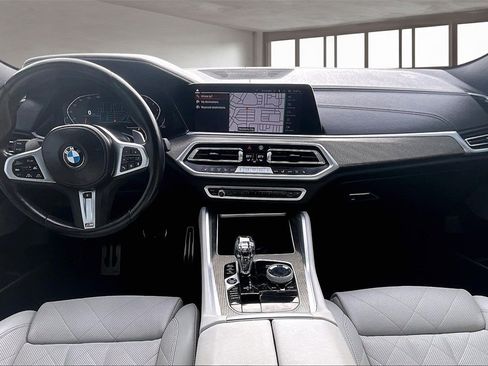 Used 2023 BMW X6 xDrive40i w/ M Sport Package image 15