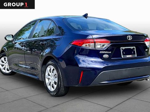 Used 2022 Toyota Corolla LE FWD image 12