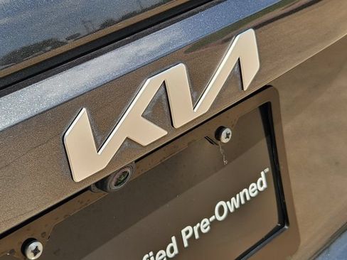 Certified 2023 Kia Niro Wind FWD image 11