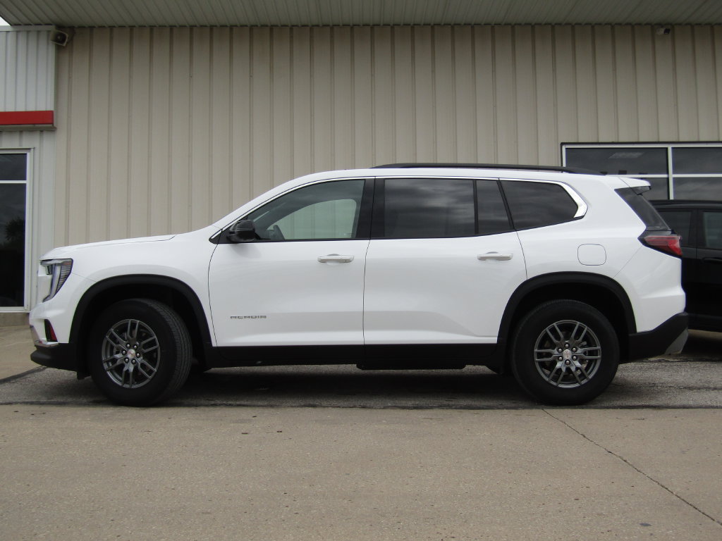 Used 2025 GMC Acadia Elevation AWD/4WD image 11