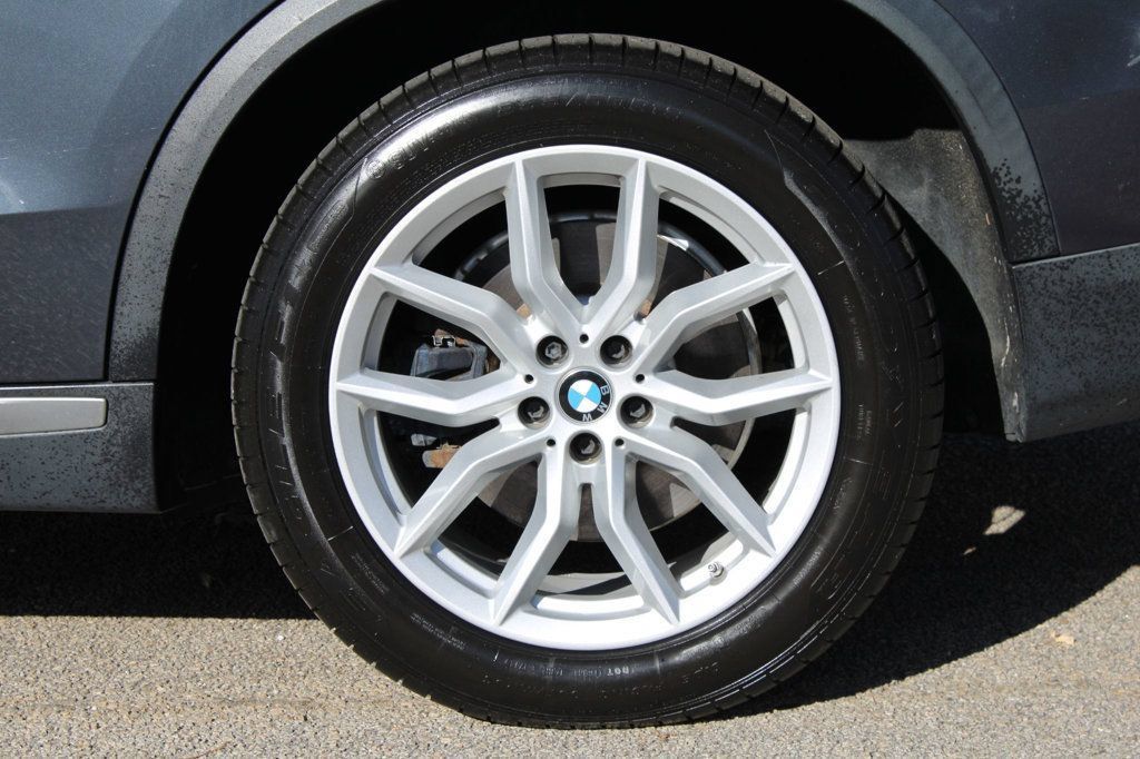Used 2020 BMW X5 xDrive40i w/ Premium Package AWD/4WD image 43