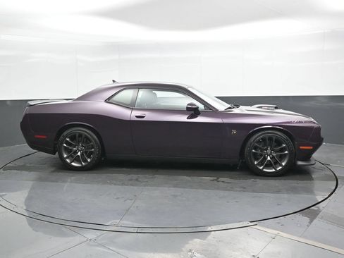 Used 2021 Dodge Challenger R/T Scat Pack w/ Shaker Package RWD image 5