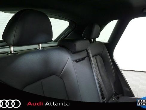 Used 2023 Audi Q3 2.0T Premium w/ Convenience Package image 21