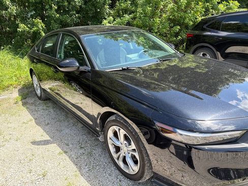 Used 2025 Honda Accord LX image 9
