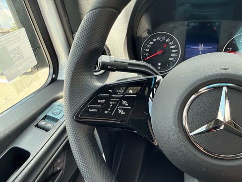 Used 2026 Mercedes-Benz Sprinter 2500 image 26