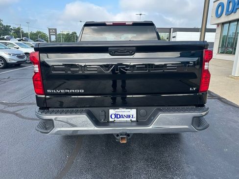 Used 2023 Chevrolet Silverado 1500 LT AWD/4WD image 6