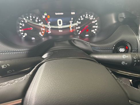 New 2026 Jeep Compass Latitude image 9