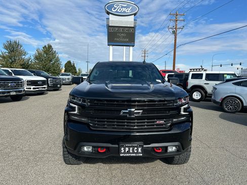 Used 2021 Chevrolet Silverado 1500 LT Trail Boss w/ Convenience Package II AWD/4WD image 9