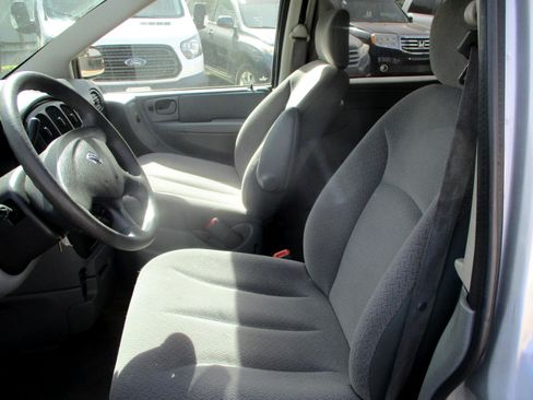 Used 2007 Dodge Grand Caravan SE w/ Popular Equipment Group I image 9