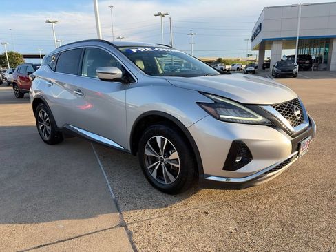 Used 2023 Nissan Murano SV AWD/4WD image 4