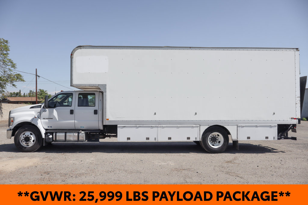 Used 2019 Ford F650 2WD Crew Cab Super Duty image 5