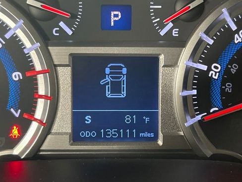 Used 2015 Toyota 4Runner SR5 image 16