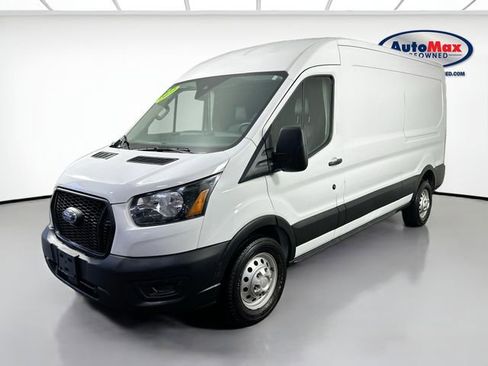 Used 2023 Ford Transit 250 148 Medium Roof AWD w/ Load Area Protection Package image 5
