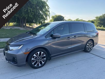 Used 2025 Honda Odyssey Elite