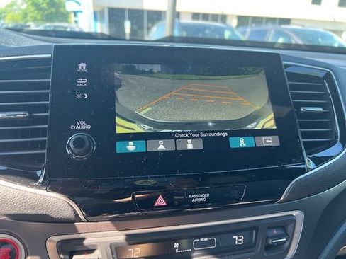Used 2023 Honda Passport EX-L image 9