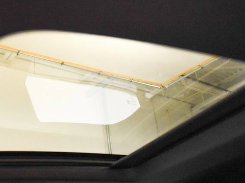 Used 2024 Dodge Hornet R/T Plus w/ Tech Pack Plus w/o Parking image 4