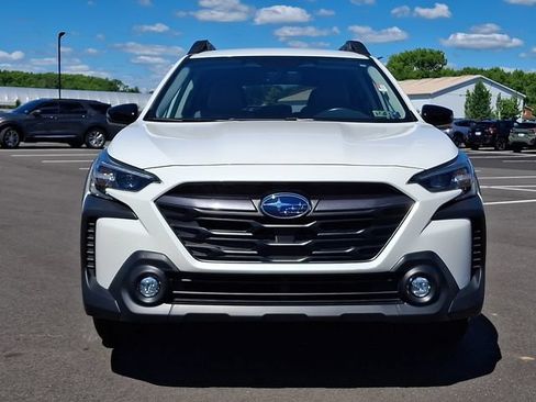 Certified 2024 Subaru Outback Premium w/ Popular Package #1 AWD/4WD image 2