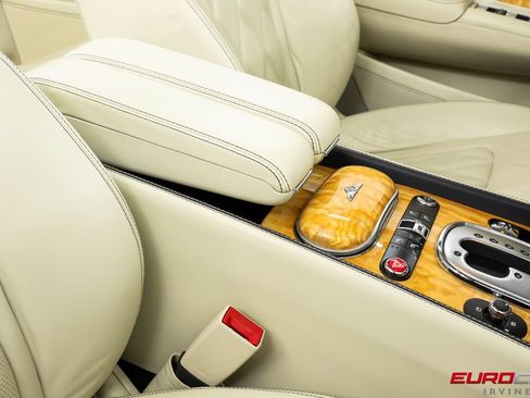Used 2014 Bentley Continental GT AWD/4WD image 30