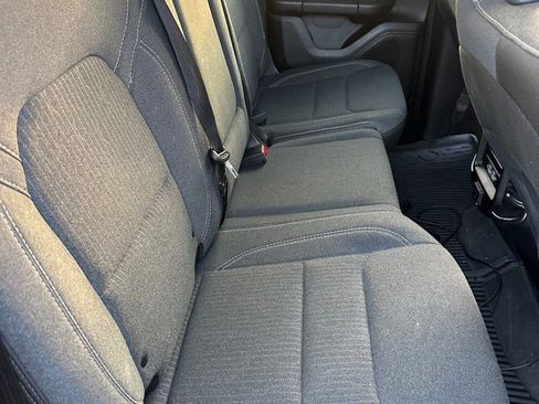 Used 2019 RAM 1500 Big Horn image 13