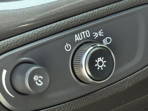 Used 2019 Buick Encore Preferred w/ Safety Package FWD image 14