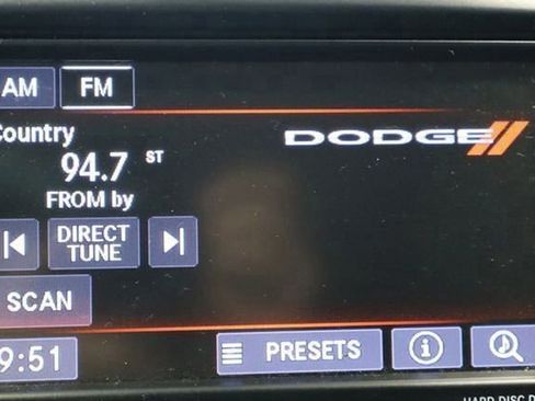 Used 2019 Dodge Grand Caravan SE image 37