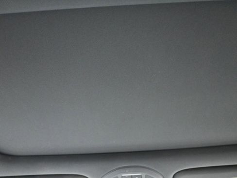 Used 2023 Genesis G70 2.0T w/ Sport Prestige Package image 10