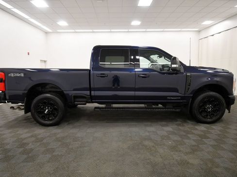 Used 2023 Ford F250 Lariat w/ Black Appearance Package AWD/4WD image 9